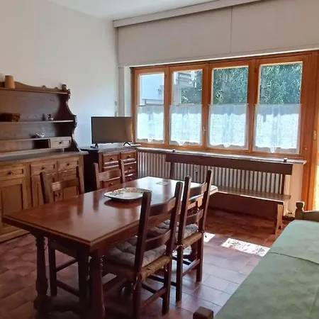 Con Giardino E Garage Privati, Accesso Diretto Al Garage Bardonecchia